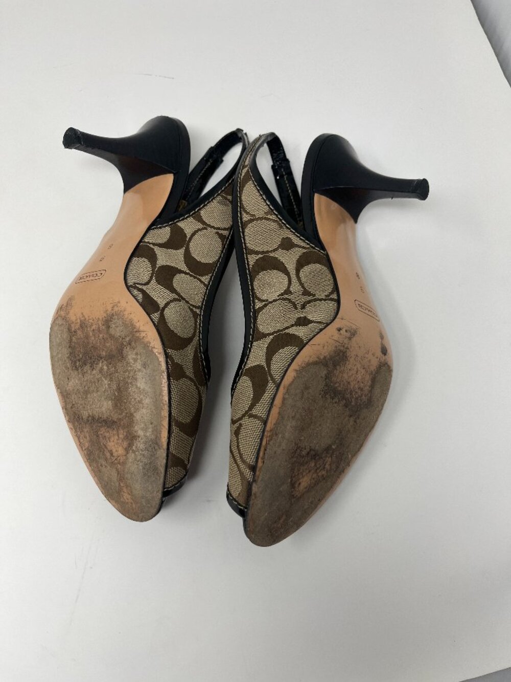 Vintage Coach Brook Signature Slingback Heels - Size 9 M - Picture 9 of 12